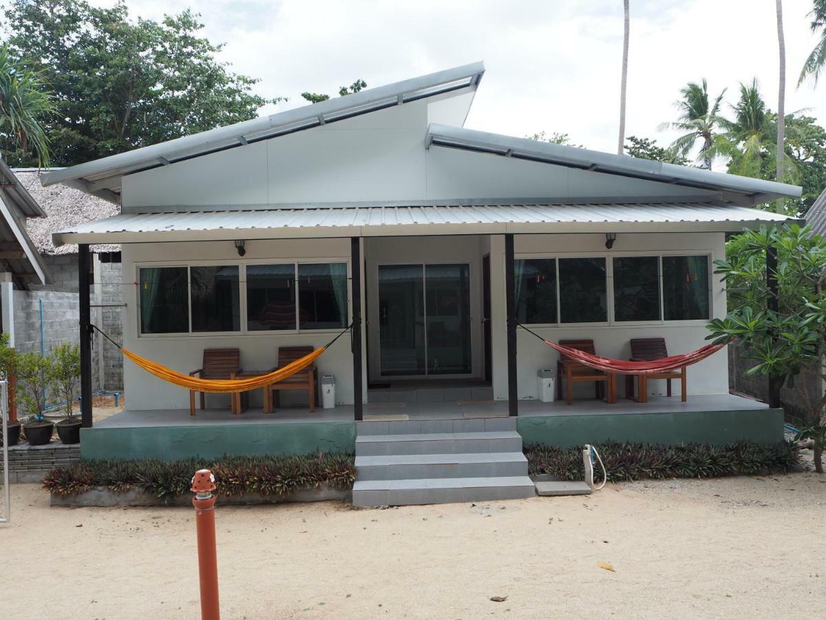 Bluesky Beach Bungalows Ko Lanta エクステリア 写真