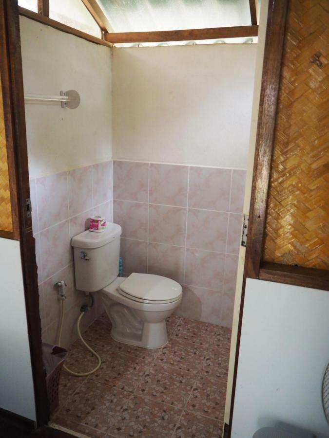 Bluesky Beach Bungalows Ko Lanta エクステリア 写真